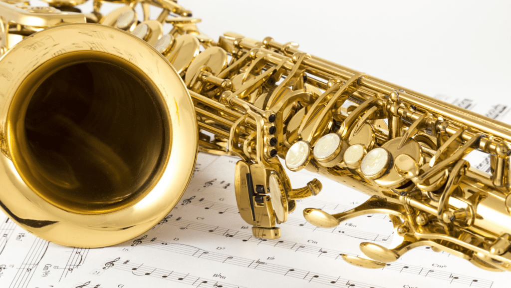 learn saxophone